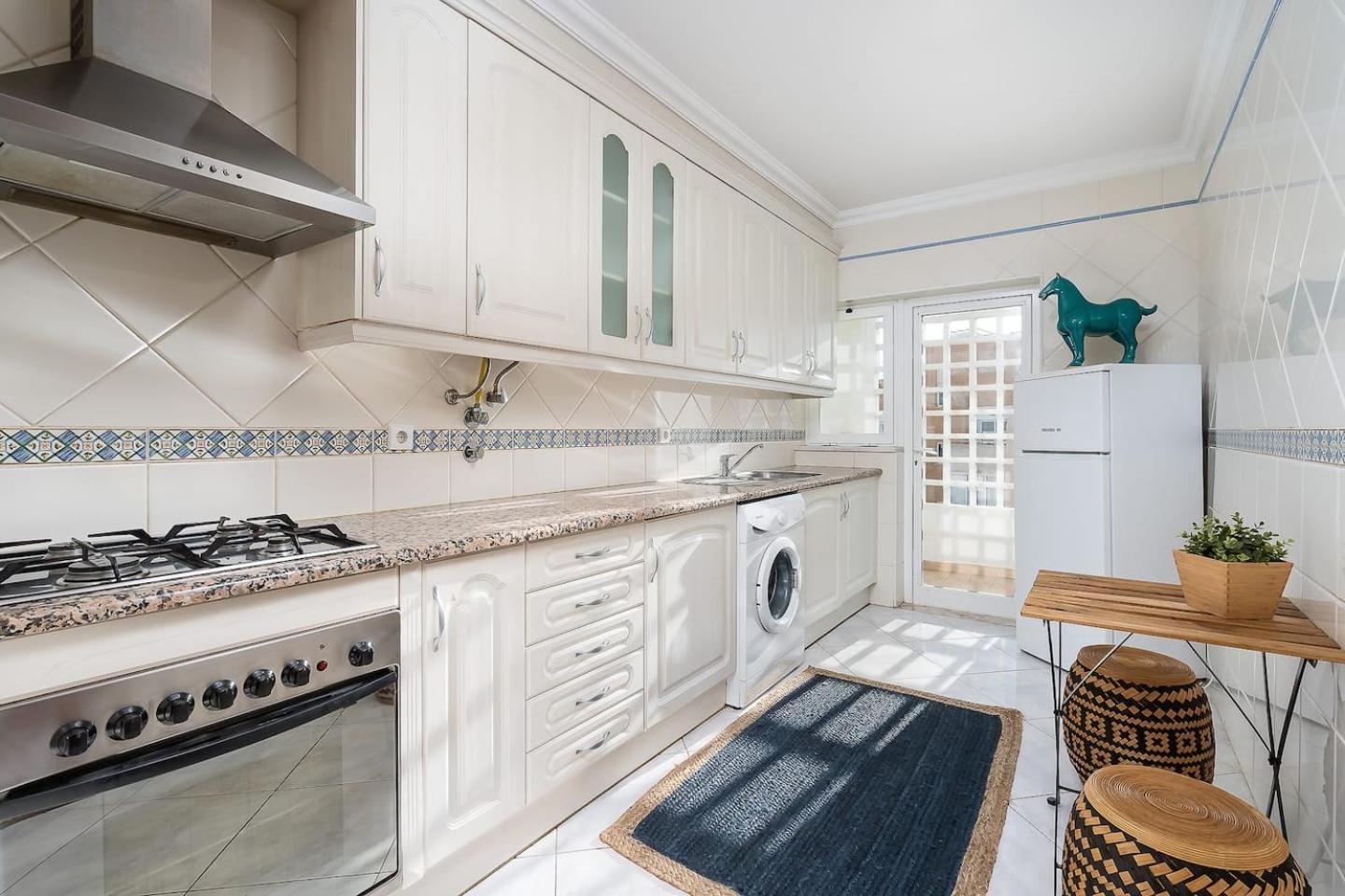 Spacious&Bright2Bedroom Apt Near Beaches,Sleeps 6 Portimao Exterior photo